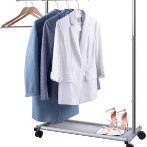 CLOTHES HANGER
